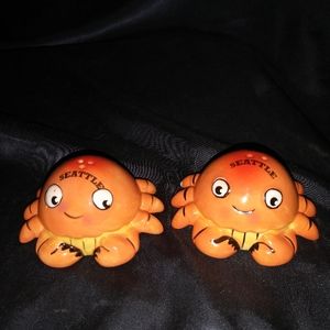 Crabs so cute S&P Shakers.